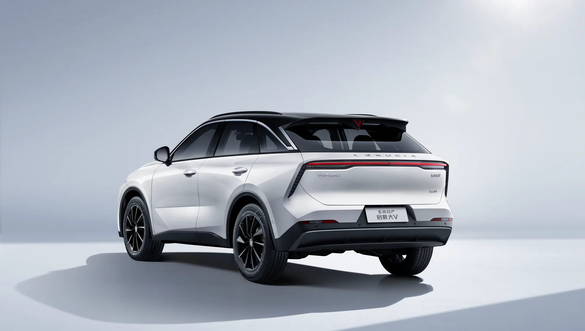 Venucia V-Online, rear three-quarter view